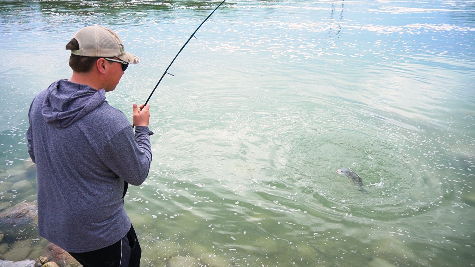 Ultimate Manitoba Shore Fishing Tour: Fairford River Madness