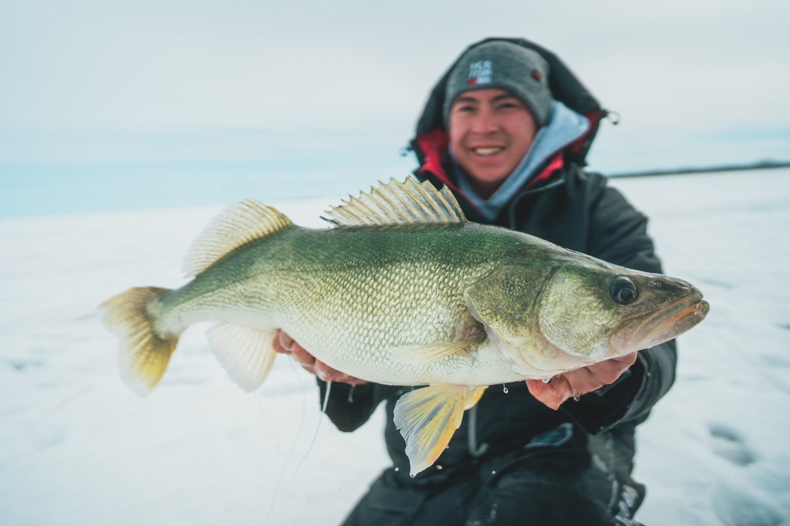 Pesca en hielo en el lago Winnipeg